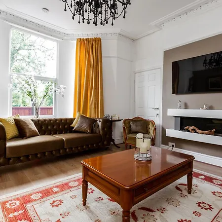 Grand Victorian Villa 6 - En-Suites, Hot Tub, Cinema Room, Private Parking & Park View Liverpool Buitenkant foto