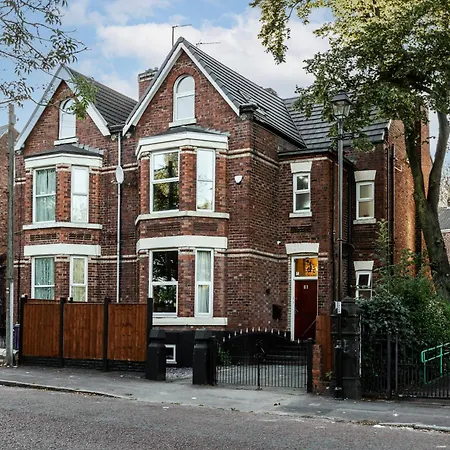 Grand Victorian Villa 6 - En-Suites, Hot Tub, Cinema Room, Private Parking & Park View Liverpool Buitenkant foto