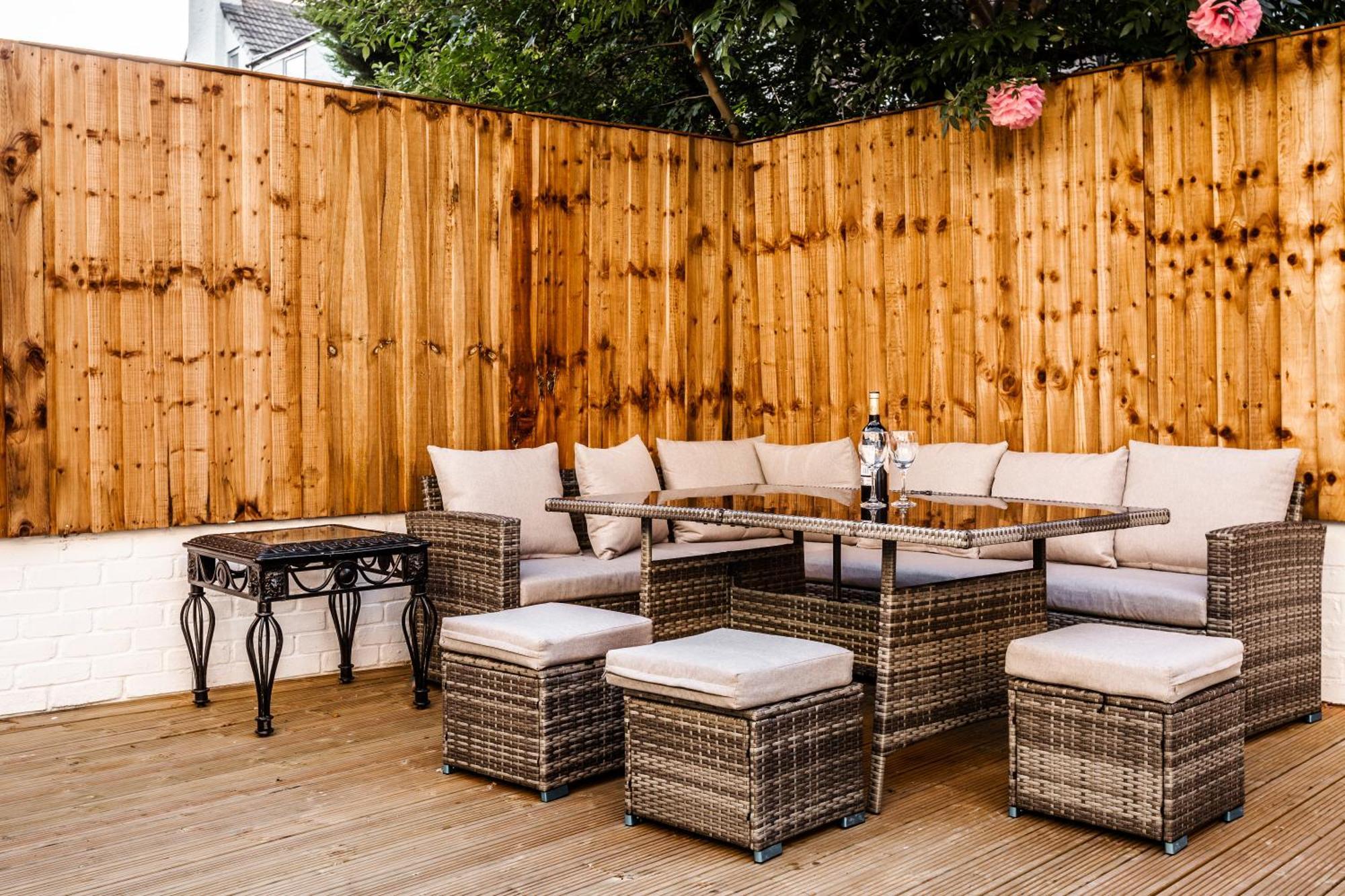 Villa Grand Victorian 6 - En-suites, Hot Tub, Cinema Room, Private Parking & Park View Liverpool